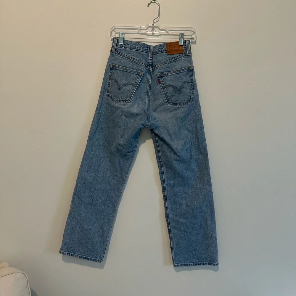Light Wash Ribcage Straight Jean - Picture 3 of 3